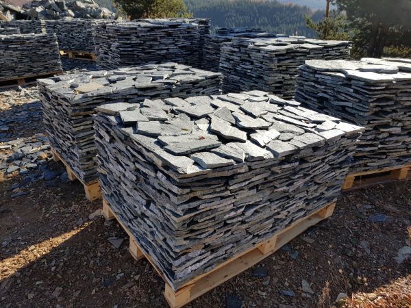 Limestone Rock Delivery in Suwanee