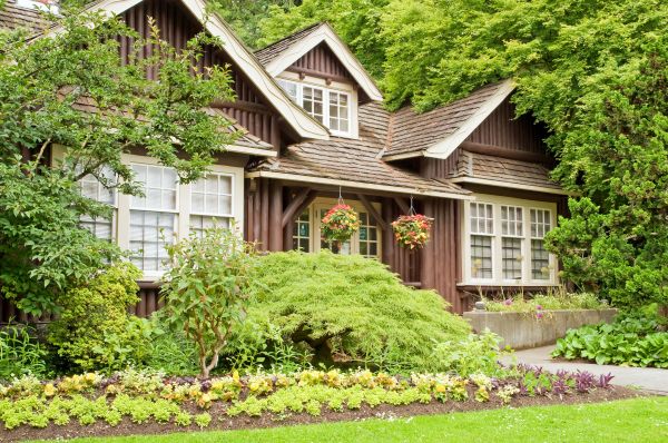 Log Home Landscaping in Suwanee